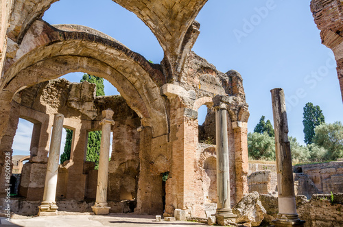 Le grandi terme di Villa Adriana/Le terme si trovano all'interno della villa che fu residenza dell'imperatore Adriano-Tivoli (RM)
