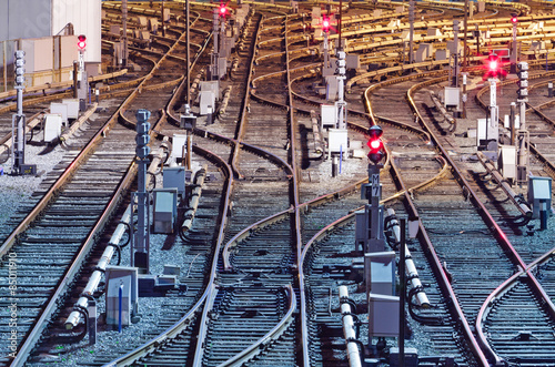Canvas Print Night view of rail tracks in depot, Kiev