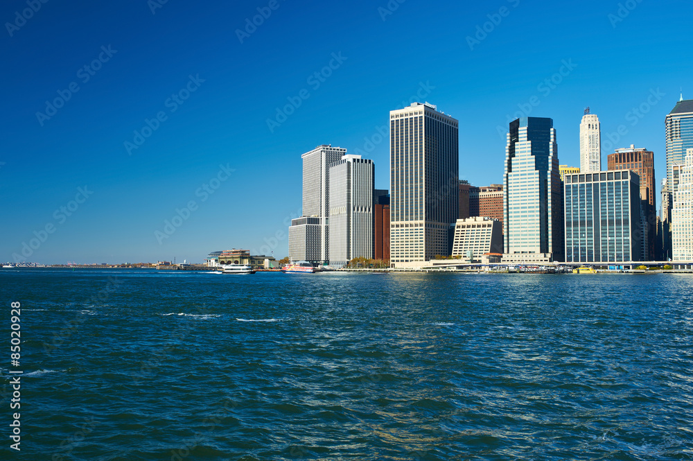 Fototapeta premium Lower Manhattan skyline view from Brooklyn