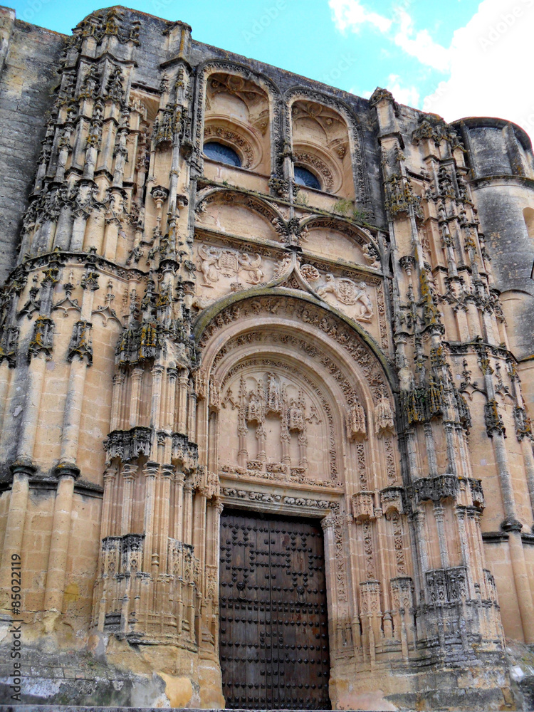 Santa Maria, la façade