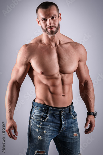 Obraz na plátne Handsome muscular man posing