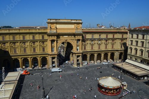 Piazza della Repubblica Firenze photo