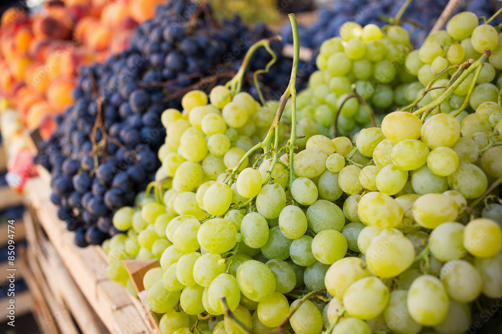 Fresh healthy fruit ready for selling/Fresh grapes on market Fresh healthy fruit ready for selling/Fresh grapes on market