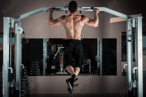 Obraz na płótnie pull ups w salonie