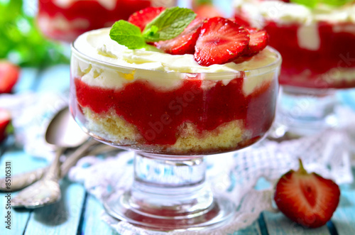 Strawberry tiramisu.