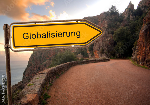 Strassenschild 36 - Globalisierung
