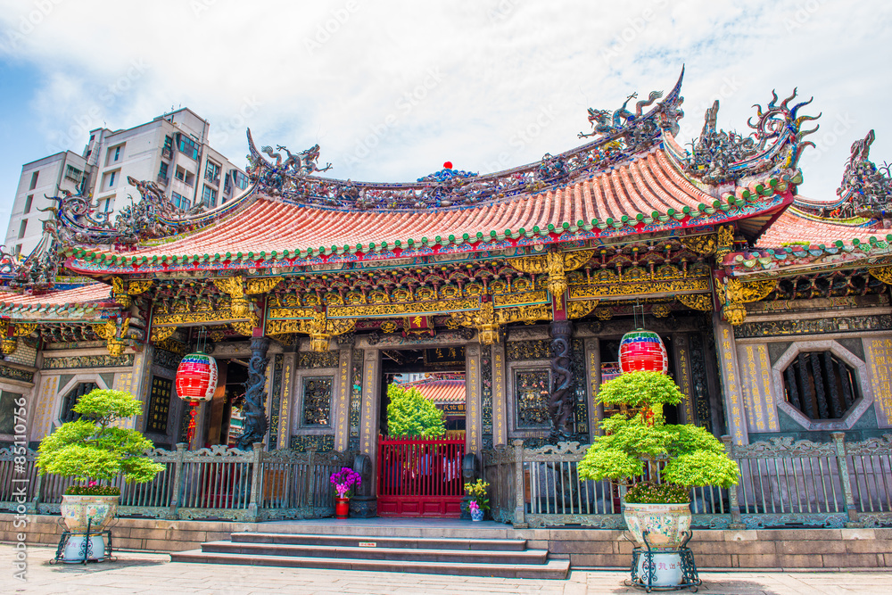 Mengjia Longshan Temple Mengjia Longshan Temple