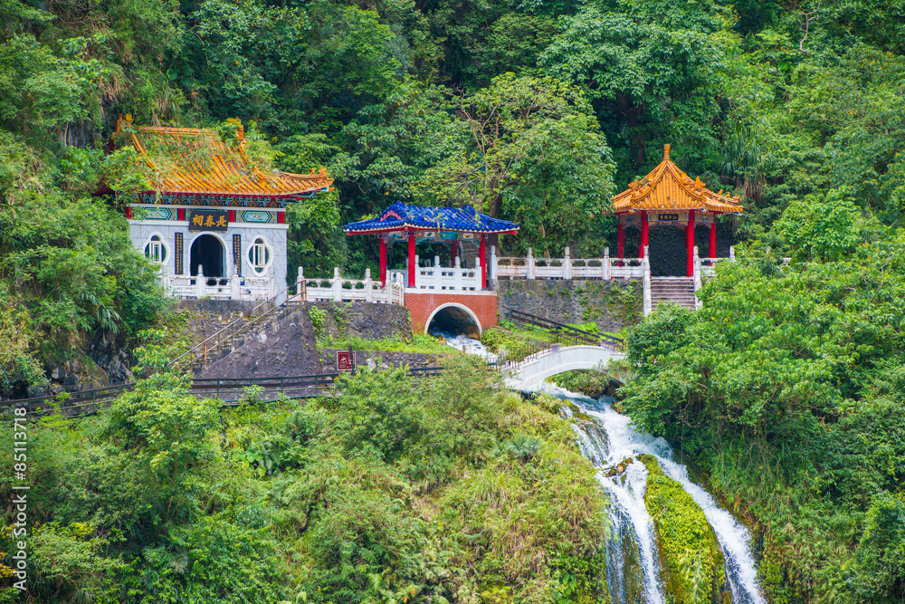 Fototapeta premium Taroko National Park，Changchun Shrine