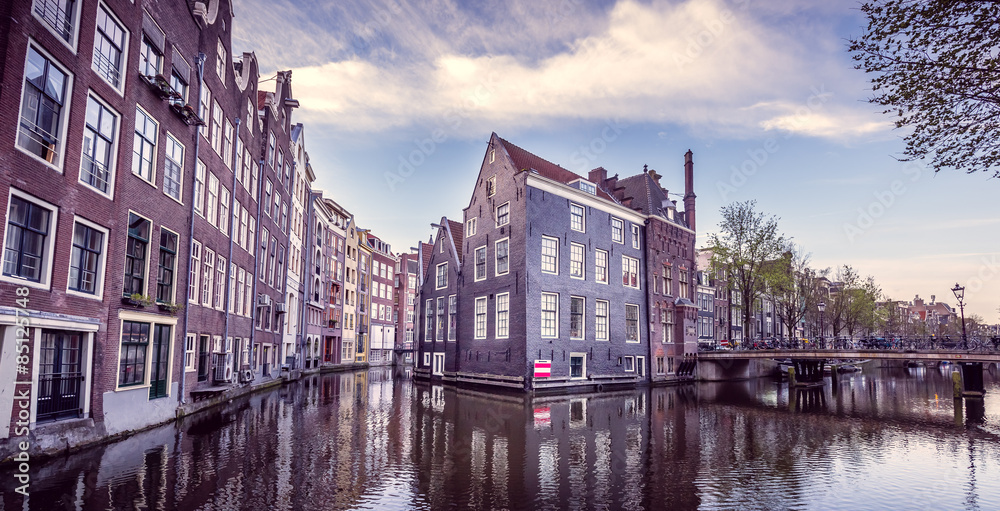 Obraz premium Ambrug - Amsterdam, Netherlands - taken in the morning