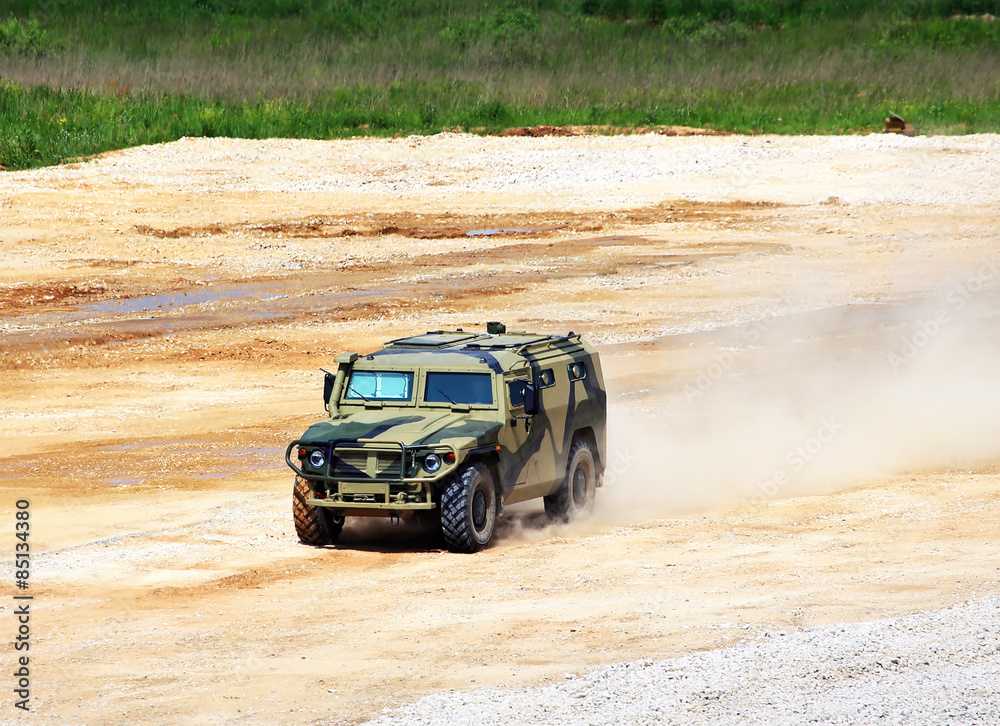 Military vehicle