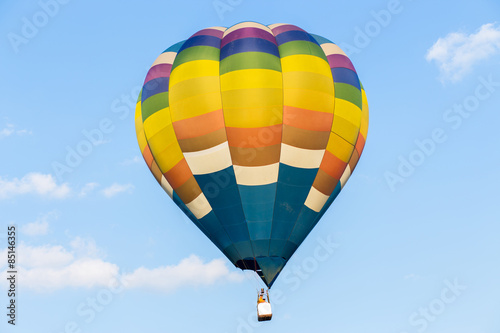 Colorful hot air balloon © littlestocker