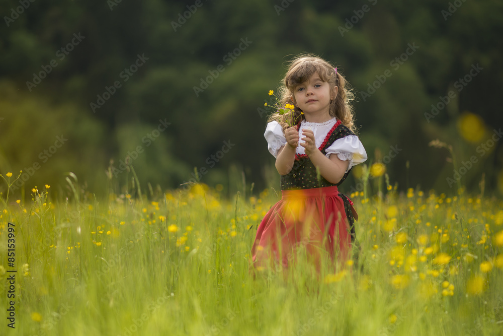 Ritratto di Bambina con fiori