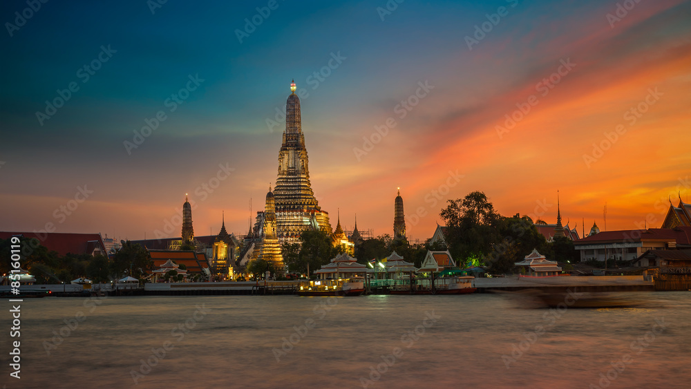 Wat Arun - the Temple of Dawn in Bangkok, Thailand