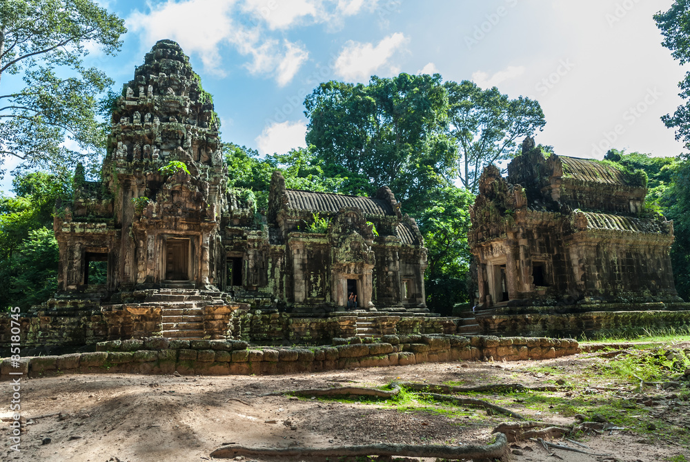 general sight of the temple thommanon in siam reap, cambodia