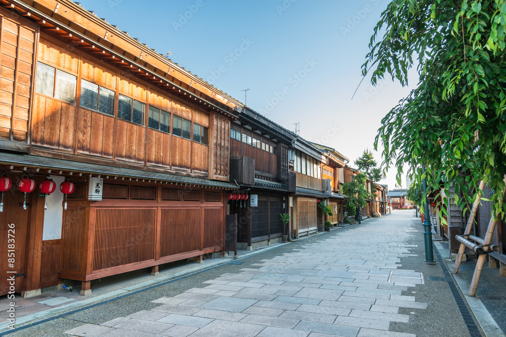 Naklejka premium 金沢 にし茶屋街