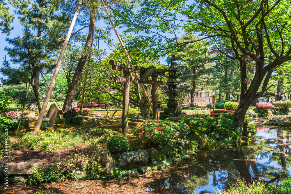 金沢　兼六園　鶺鴒（せきれい）島