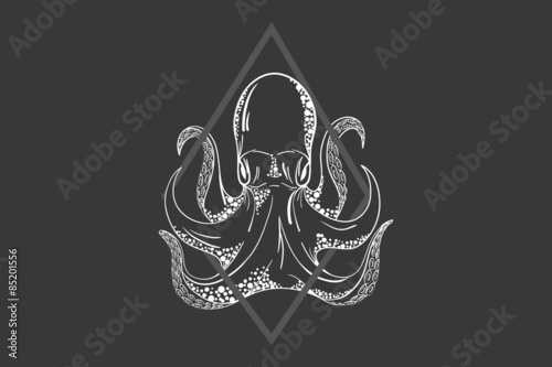 Octopus in deep. Template for logo, label and emblem with octopus silhouette. Original
close up vector illustration of hand drawn octopus. Retro style sketch