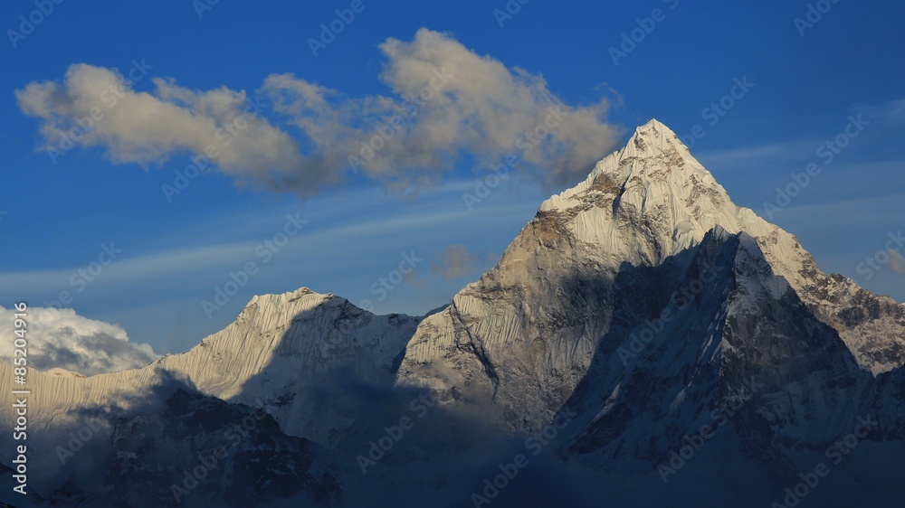 Evening in the Himalayas, Ama Dablam