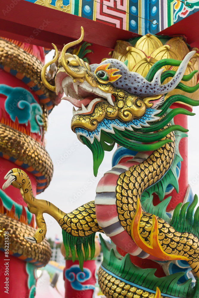 Dragon in Chinese temple 