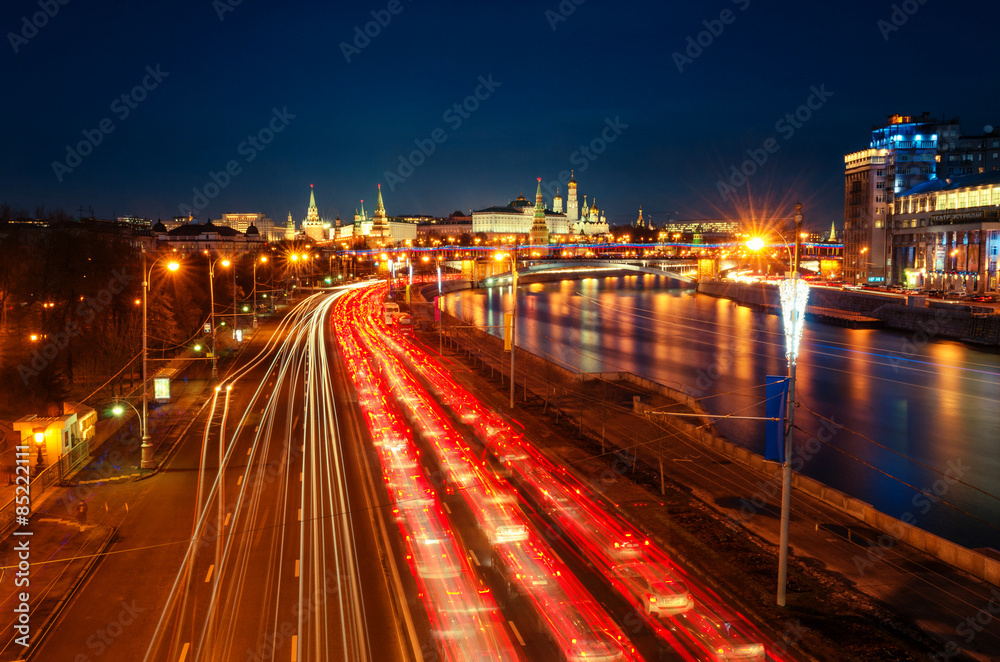 Obraz premium Waterfront of the Kremlin. Russian. City landscape