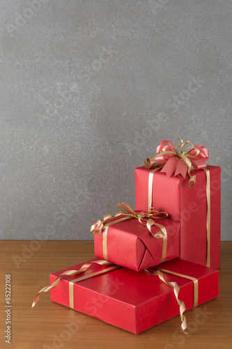 gift box on wood table © topntp