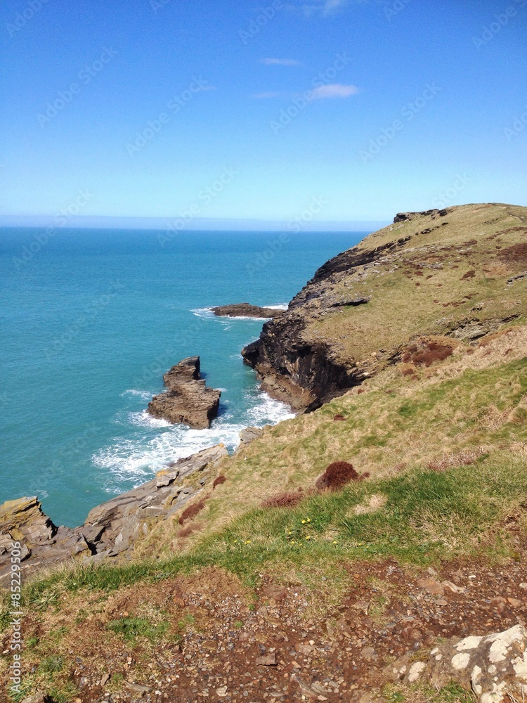 Baras Nose looking north from Tintagel Haven