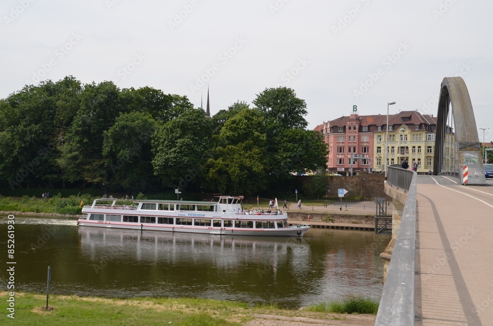 Naklejka premium Weserschiffahrt bei Minden