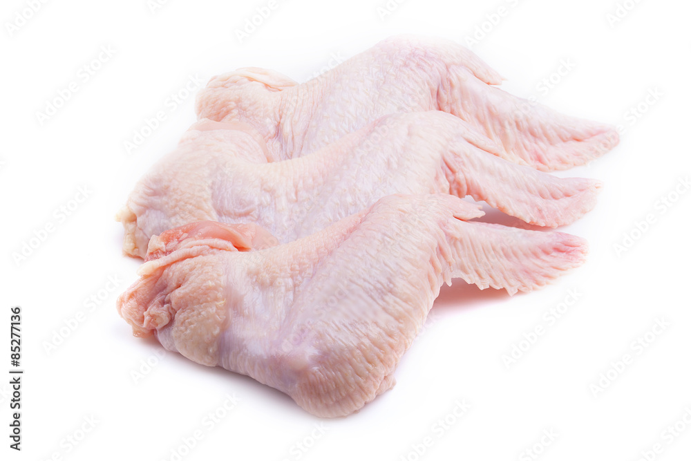 Raw chicken wings.