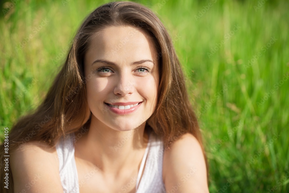 Field, woman, outdoor.