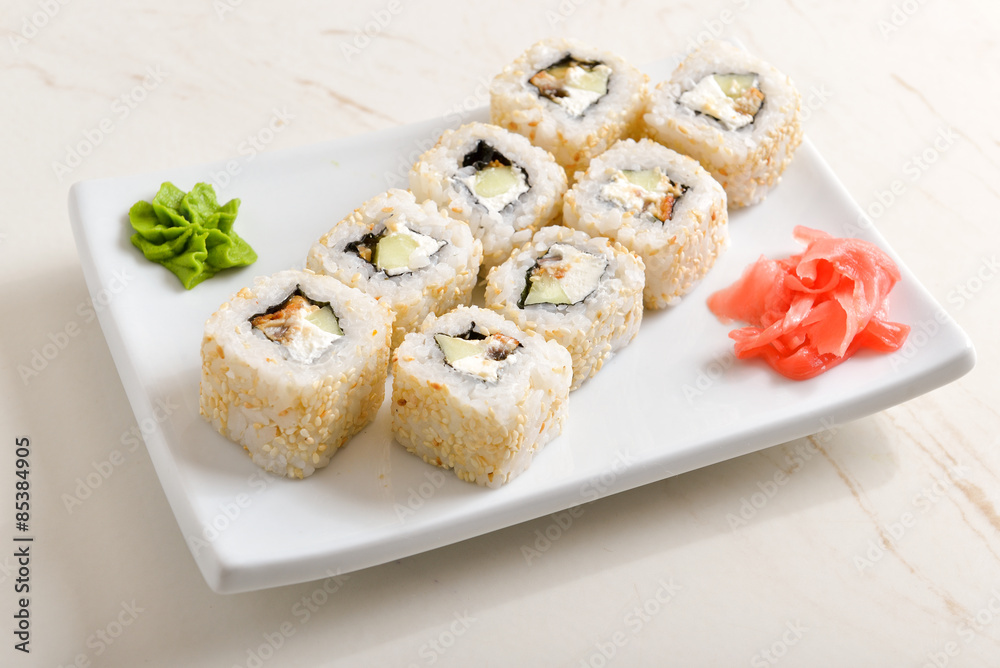 sushi rolls sushi rolls