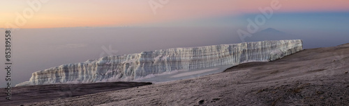 Kilimanjaro, Uhuru peak
