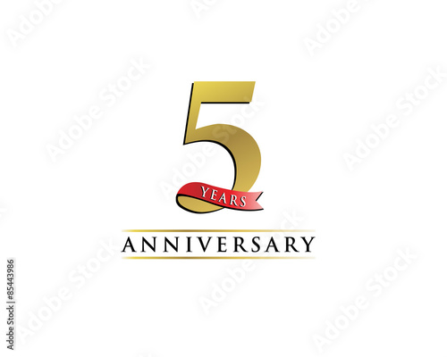 anniversary logo 5th