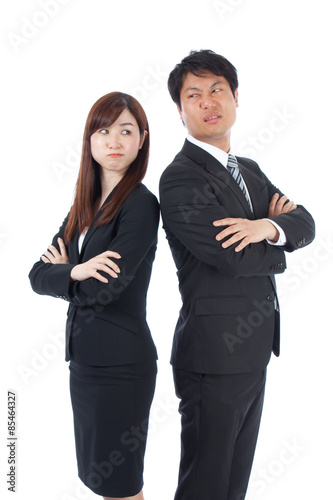 ビジネスマン ビジネスウーマン 男性 女性 怒る 喧嘩 仲間 腕組み Stock Photo Adobe Stock ビジネスマン ビジネスウーマン 男性 女性 怒る 喧嘩 仲間 腕組み Stock Photo Adobe Stock