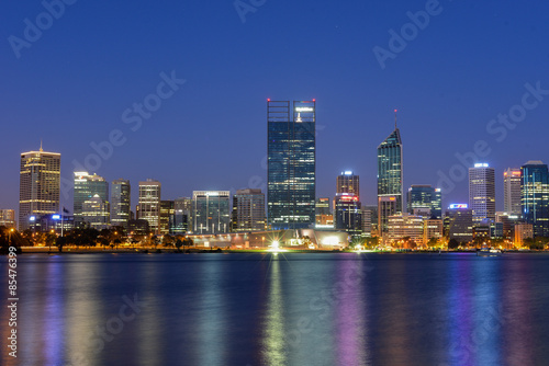 Perth, Australia Skyline reflected in the Swan River © demerzel21