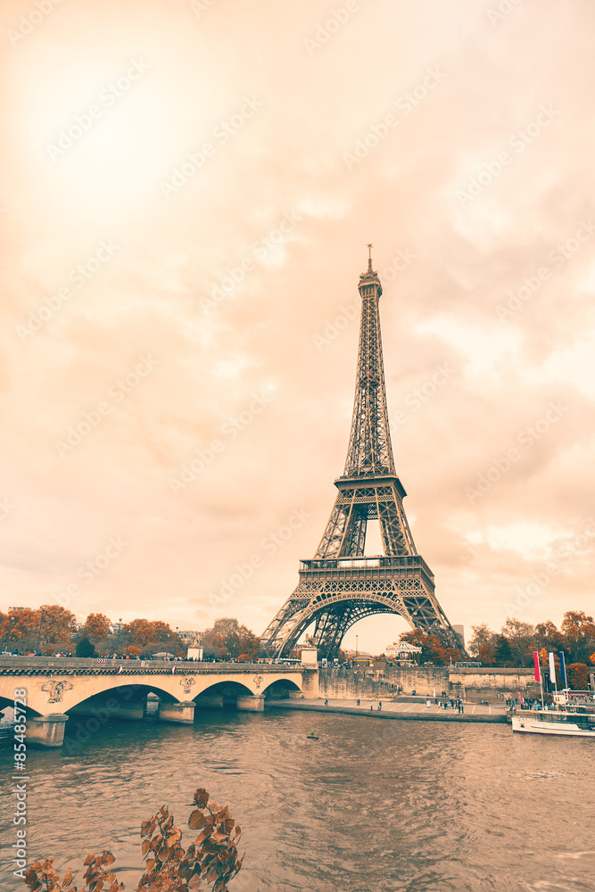 The Eiffel Tower in pastel colors