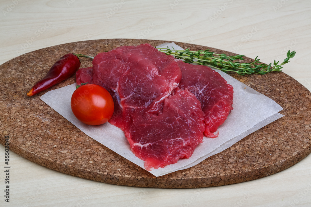 Raw beef Raw beef
