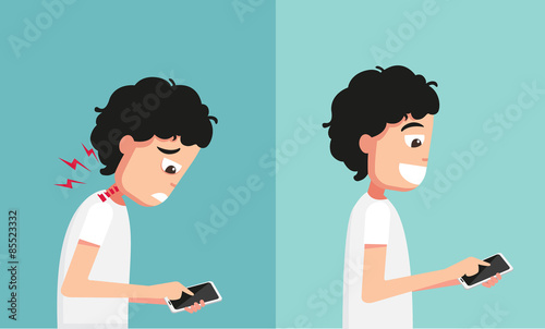  Improper vs proper hand holding and playing smart phone