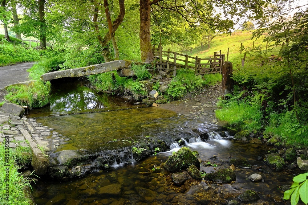 Fototapeta premium Clam Bridge, Wycoller, Anglia