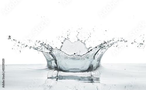 crown shaped water splash in natural color, isolated