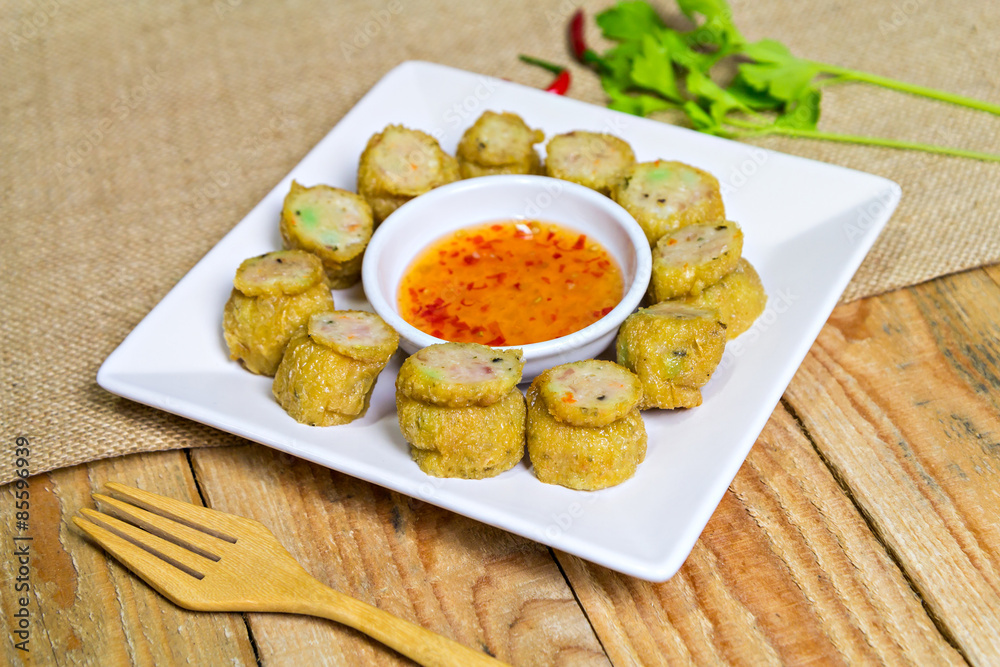 Deep Fried Chicken Roll, Thai food chinese style