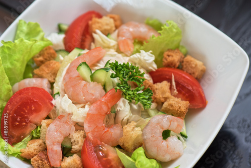 shrimp vegetable salad