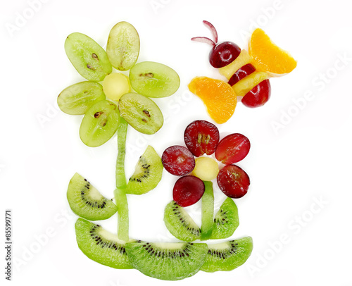 Wallpaper Mural creative fruit child dessert bee on the flower form Torontodigital.ca