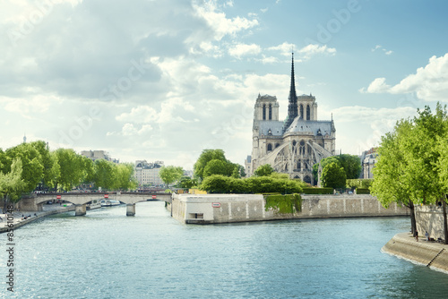 Seine and Notre Dame de Paris, Paris, France