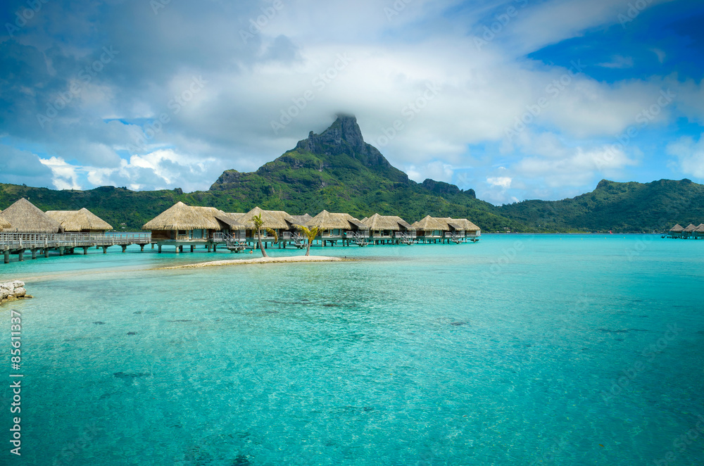 Luxury thatched roof bungalow resort on Bora Bora Luxury thatched roof bungalow resort on Bora Bora