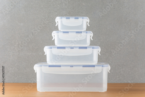 Food containers