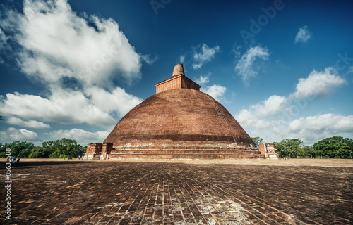 Jethawanaramaya, Anuradhapura, the largest Buddhist monument in Sri Lanka photo