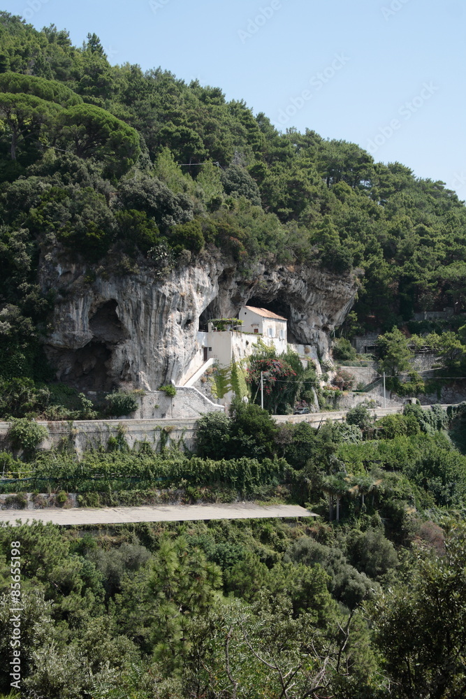 Costiera Amalfitana, casa tipica, casa nella grotta, Salerno