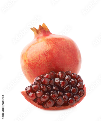 Served pomegranate fruit composition