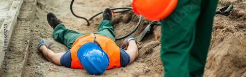 Tableau sur toile Accident at the construction place