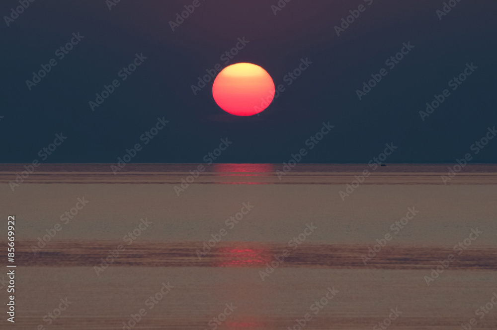 sunset on the horizon above sea sunset on the horizon above sea